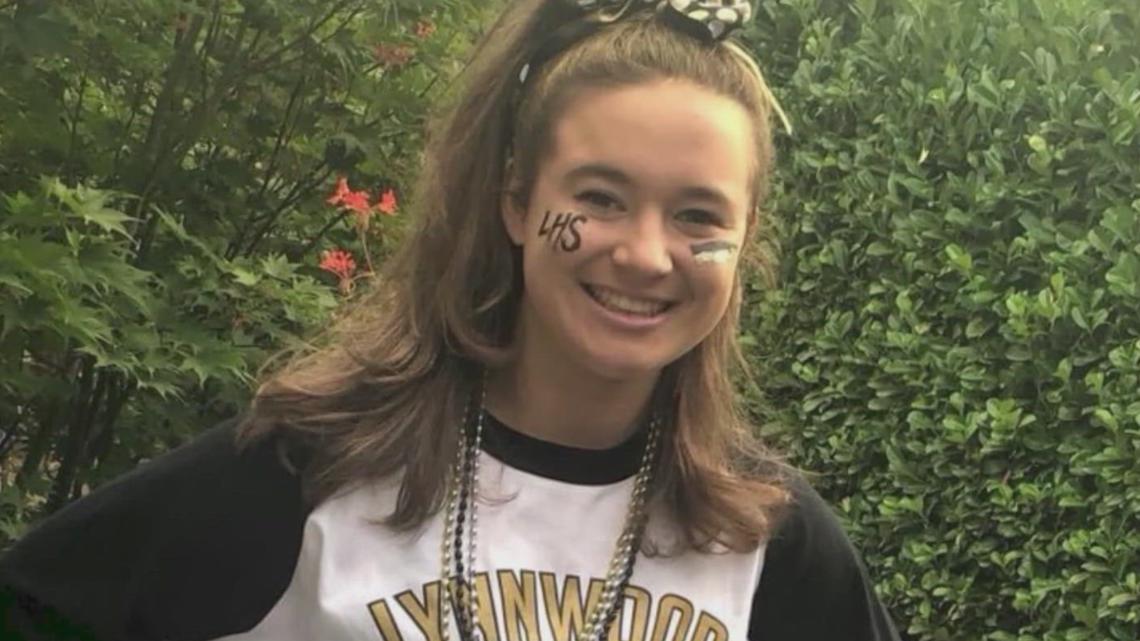 She graduated with a 3.87 GPA but could barely read, now she's suing a school district in Washington state