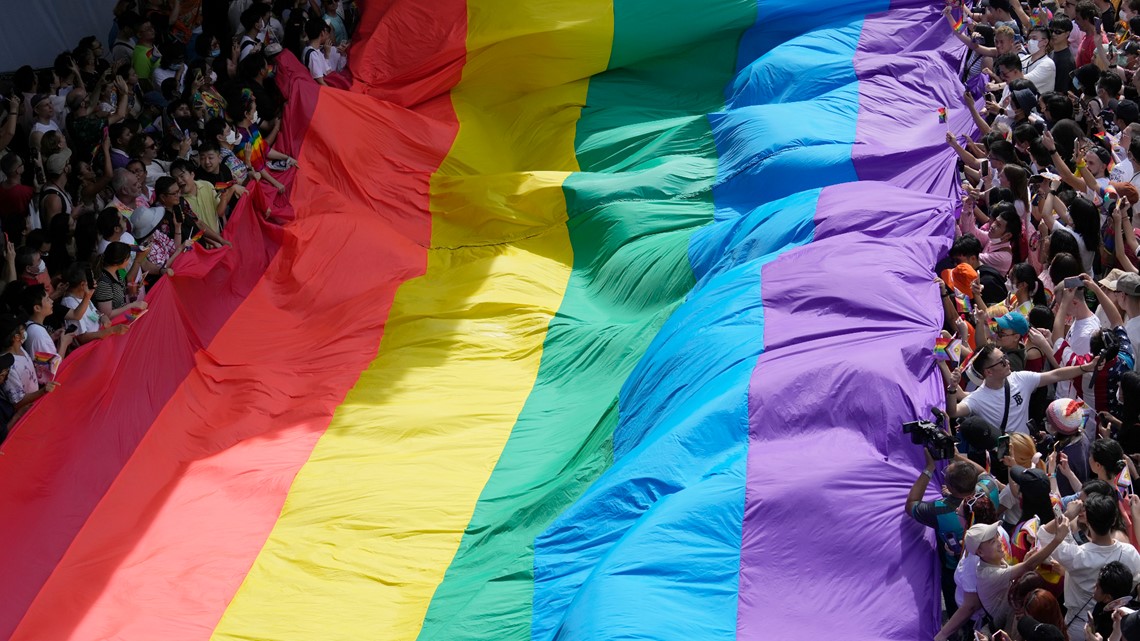 Thai lawmakers approve same-sex marriage bill | firstcoastnews.com - Vimarsana News