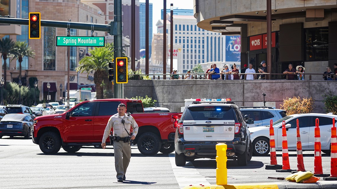 Las Vegas Strip Stabbing Leaves 2 Dead; Yoni Barrios Arrested ...