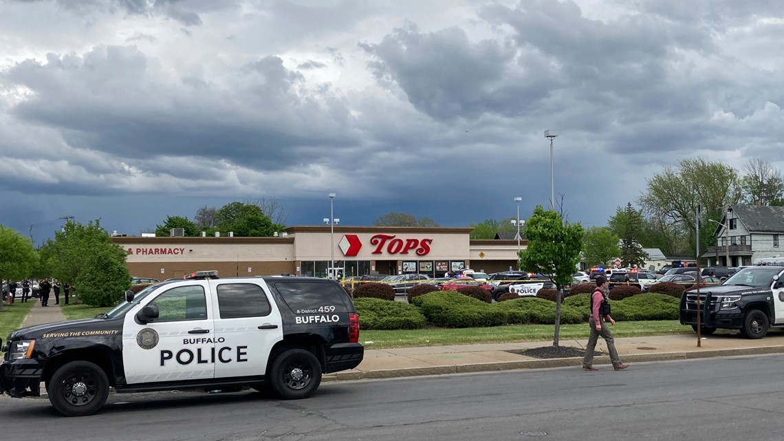 18 year old shooter in Buffalo, NY: 10 killed | firstcoastnews.com - Vimarsana News