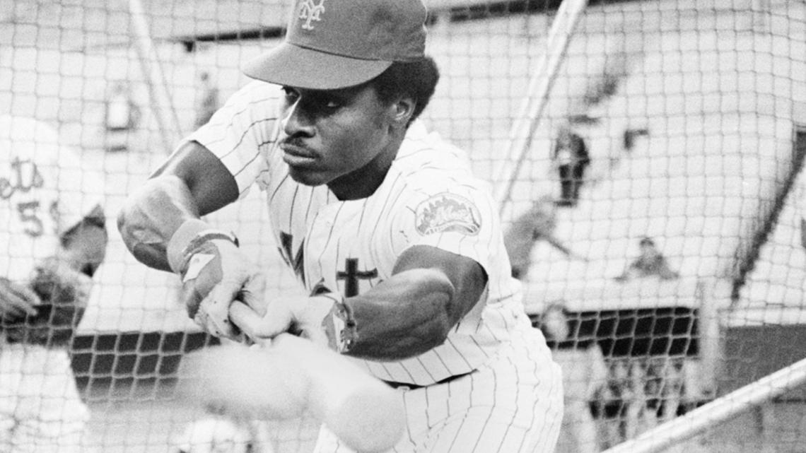 Lenny Randle, dubbed &lsquo;The Most Interesting Man in Baseball,&rsquo; dies 