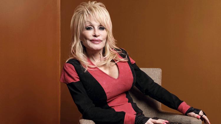 Dolly Parton’s Niece Reacts to Nashville Airport Tribute Honoring Her Aunt