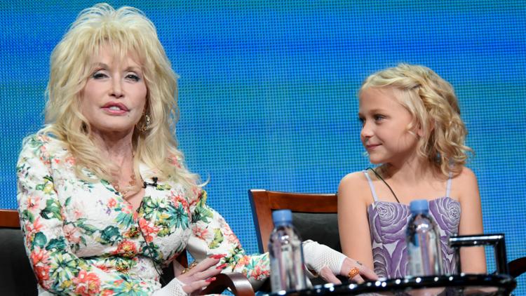 Dolly Parton’s Niece Reacts to Nashville Airport Tribute Honoring Her Aunt