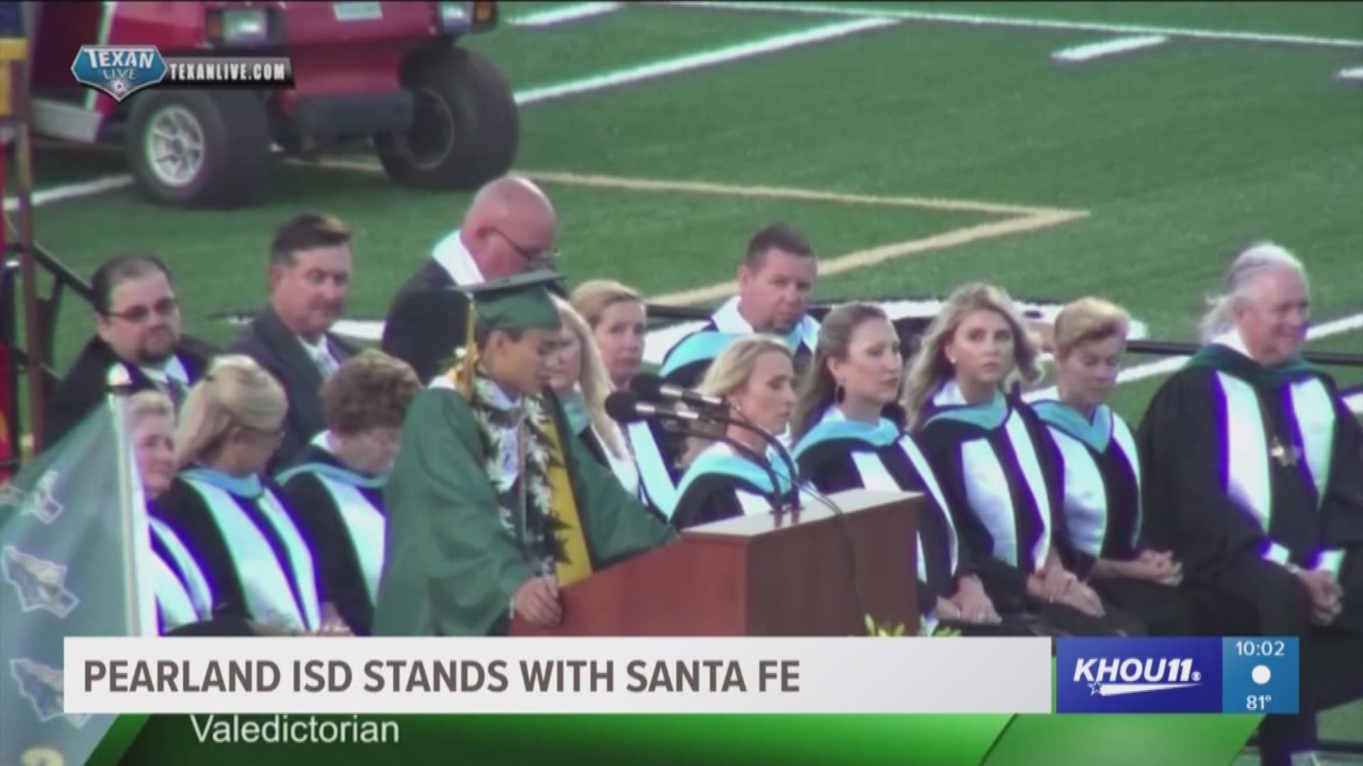 Santa Fe High School Honors Shooting Victims At Graduation Ceremony   06036109 0ae8 4a18 A672 138ae7e19da0 1920x1080 