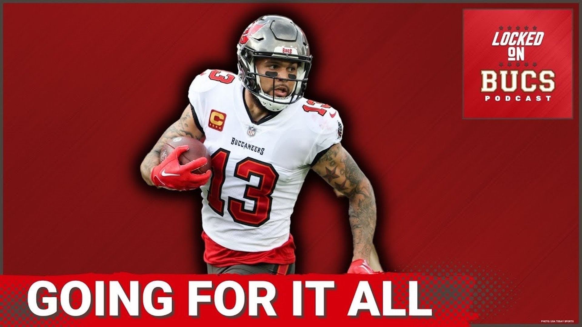 Tampa Bay Buccaneers wide receiver Mike Evans (13) looks at a