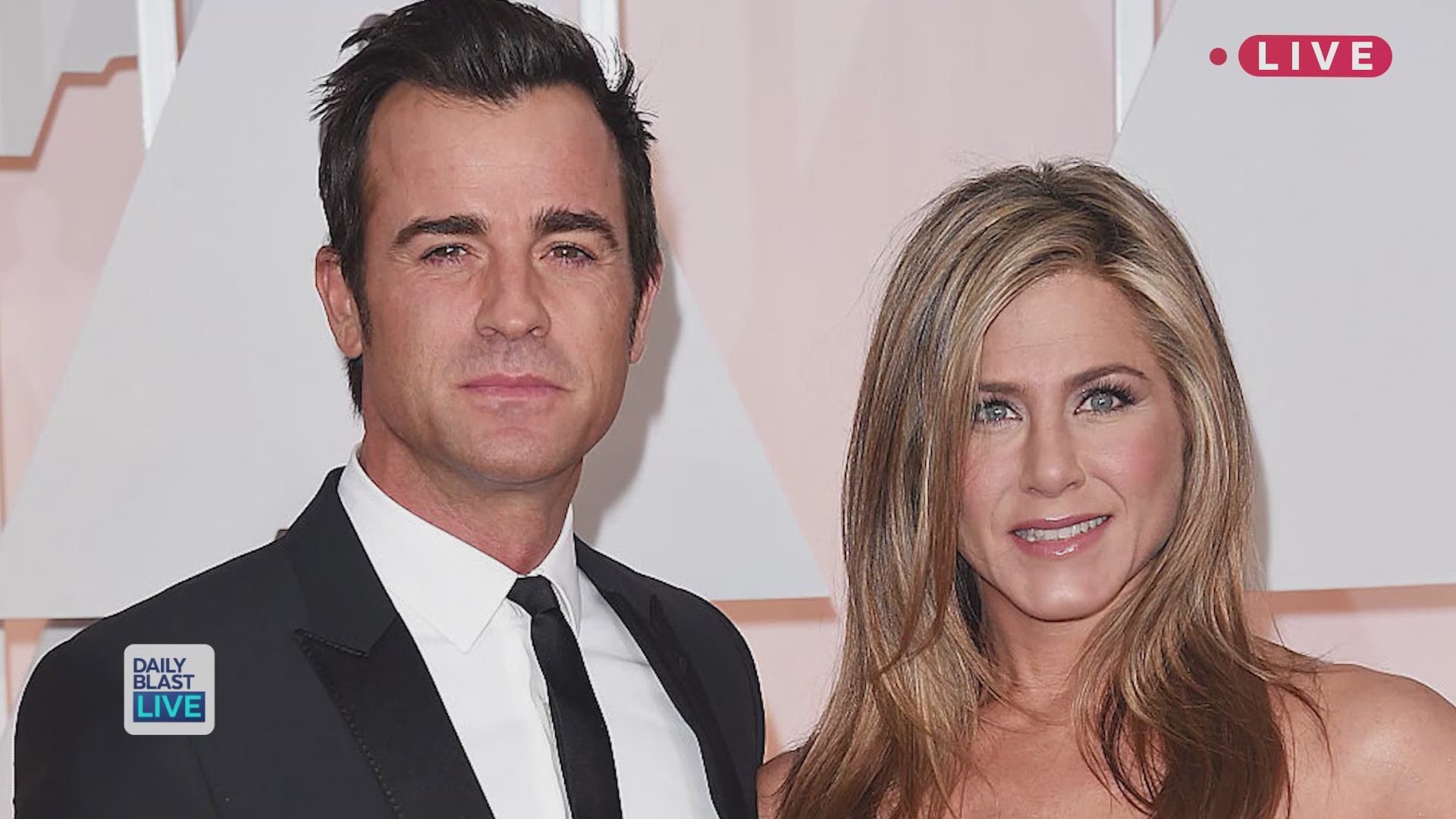 Celebrity couple Jennifer Aniston and Justin Theroux are in the middle of a nasty divorce and the main culprit is their fluffy friends. The former couple are in a heated custody battle over their four dogs and there is no sign of any resolution. Daily Bla