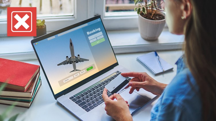 No, searching in incognito mode won't help you find lower flight prices