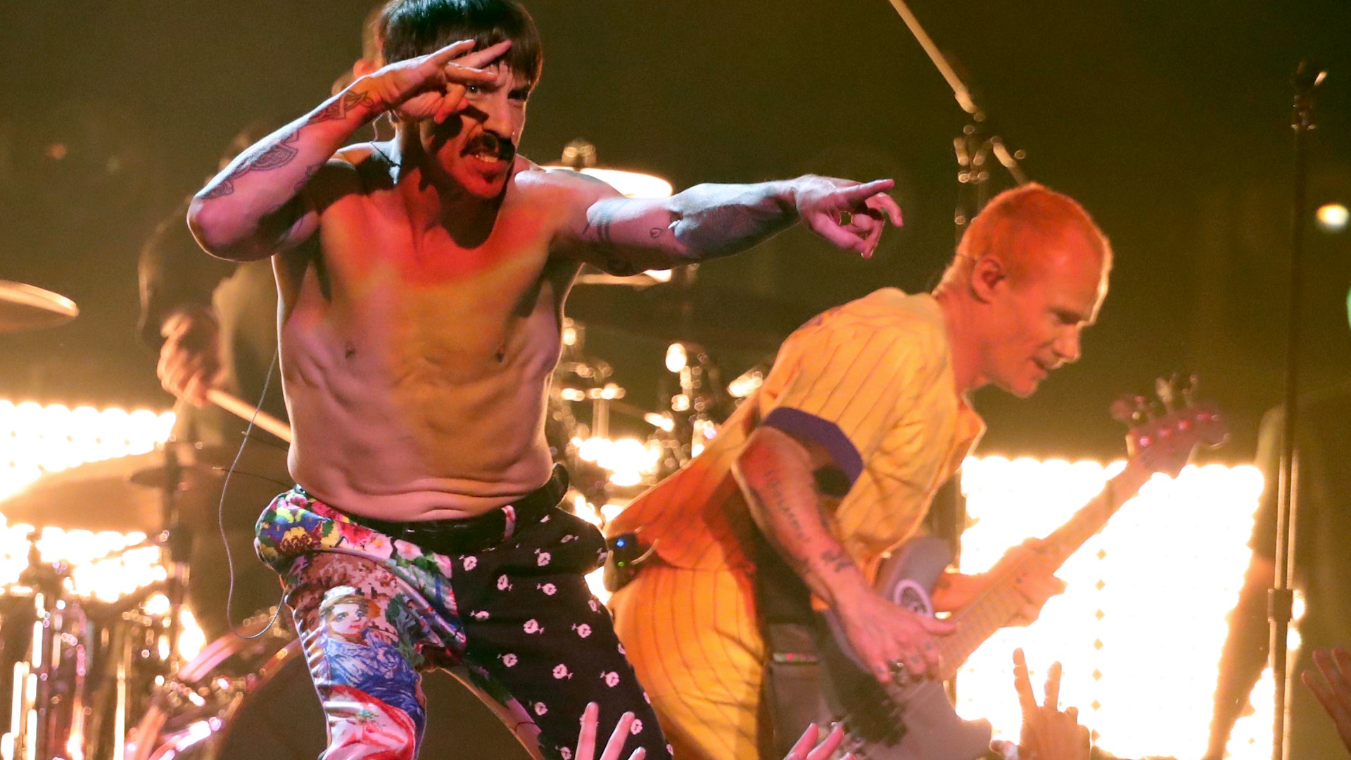 Socialisme portugisisk Omkreds Red Hot Chili Peppers stadium tour coming to Florida | firstcoastnews.com