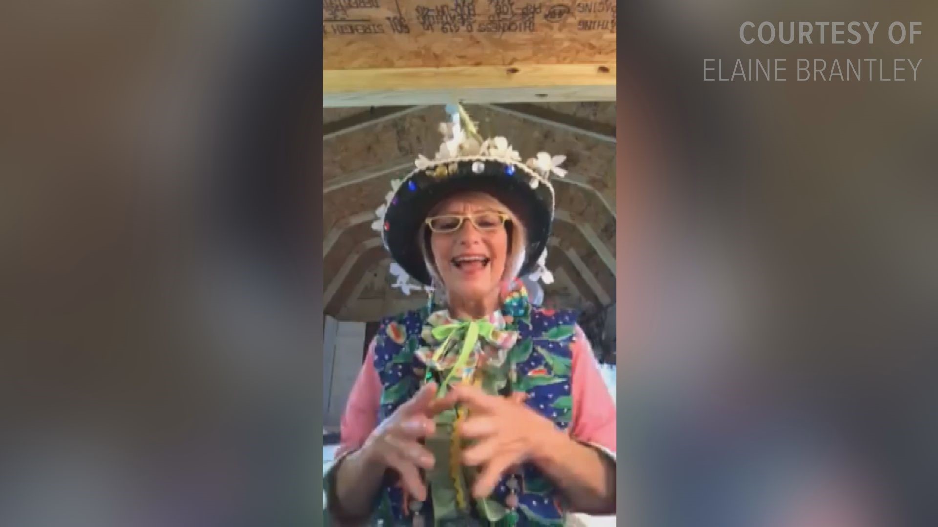 Elaine Brantley spoofs life today with her Christian comedy songs