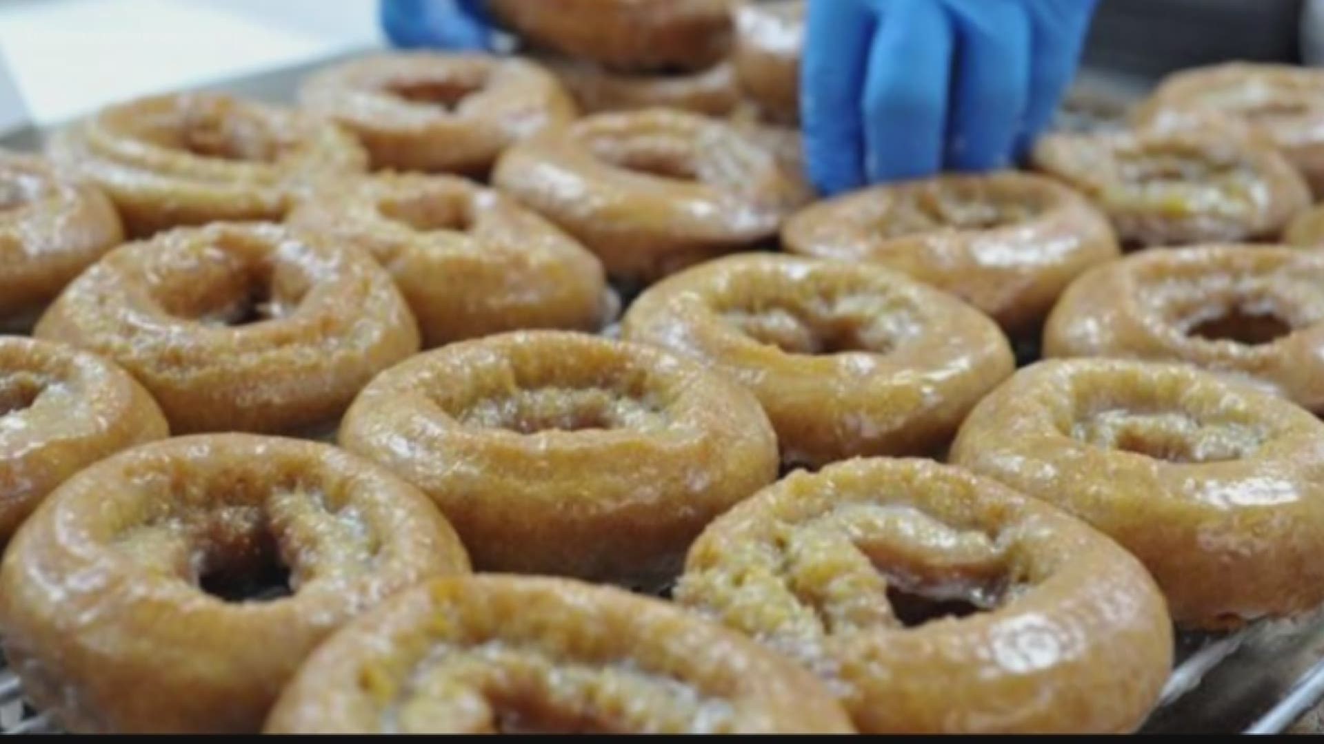 A second donut, rolled in cinnamon sugar, is also available. Both are made with a secret spice mixture, a family recipe that only Mike Cinotti knows.