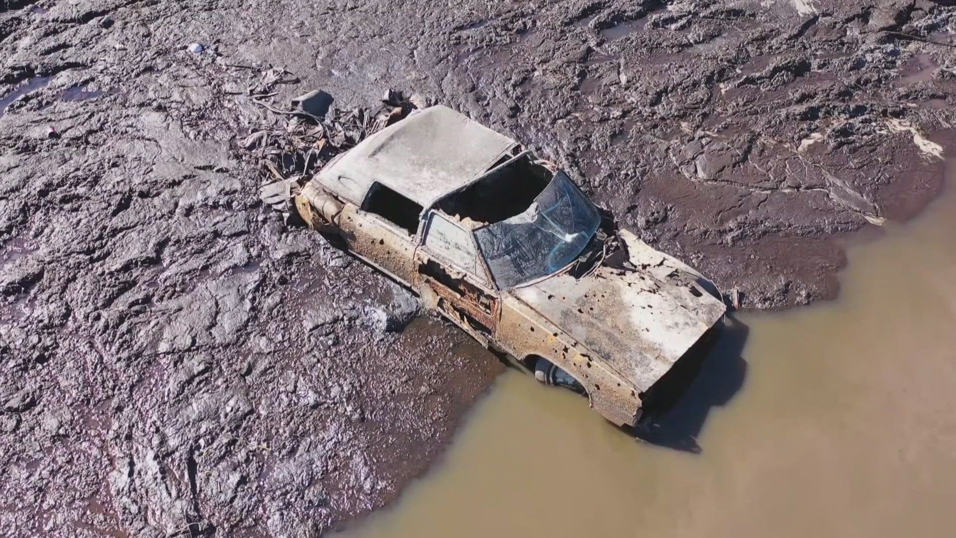 Sunshine State Sonar uncovered a Lincoln Continental that matches the description of the car driven by Charles and Catherine Romer when they disappeared in 1980.