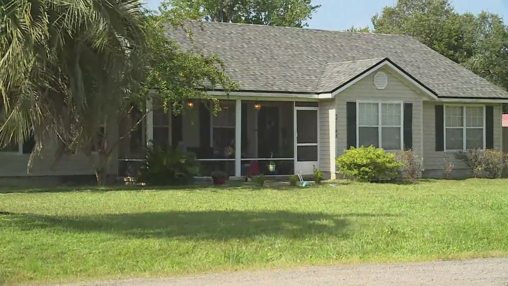 Nassau County Sheriff Bill Leeper said a five-year-old child ran to a neighbor after the shooting, who then called police.