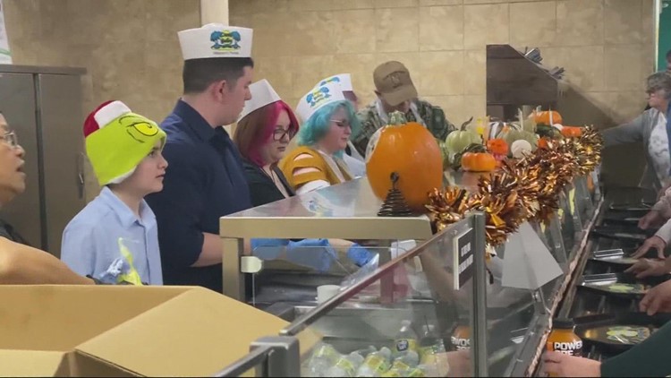 Naval Station Mayport holds annual Thanksgiving feast