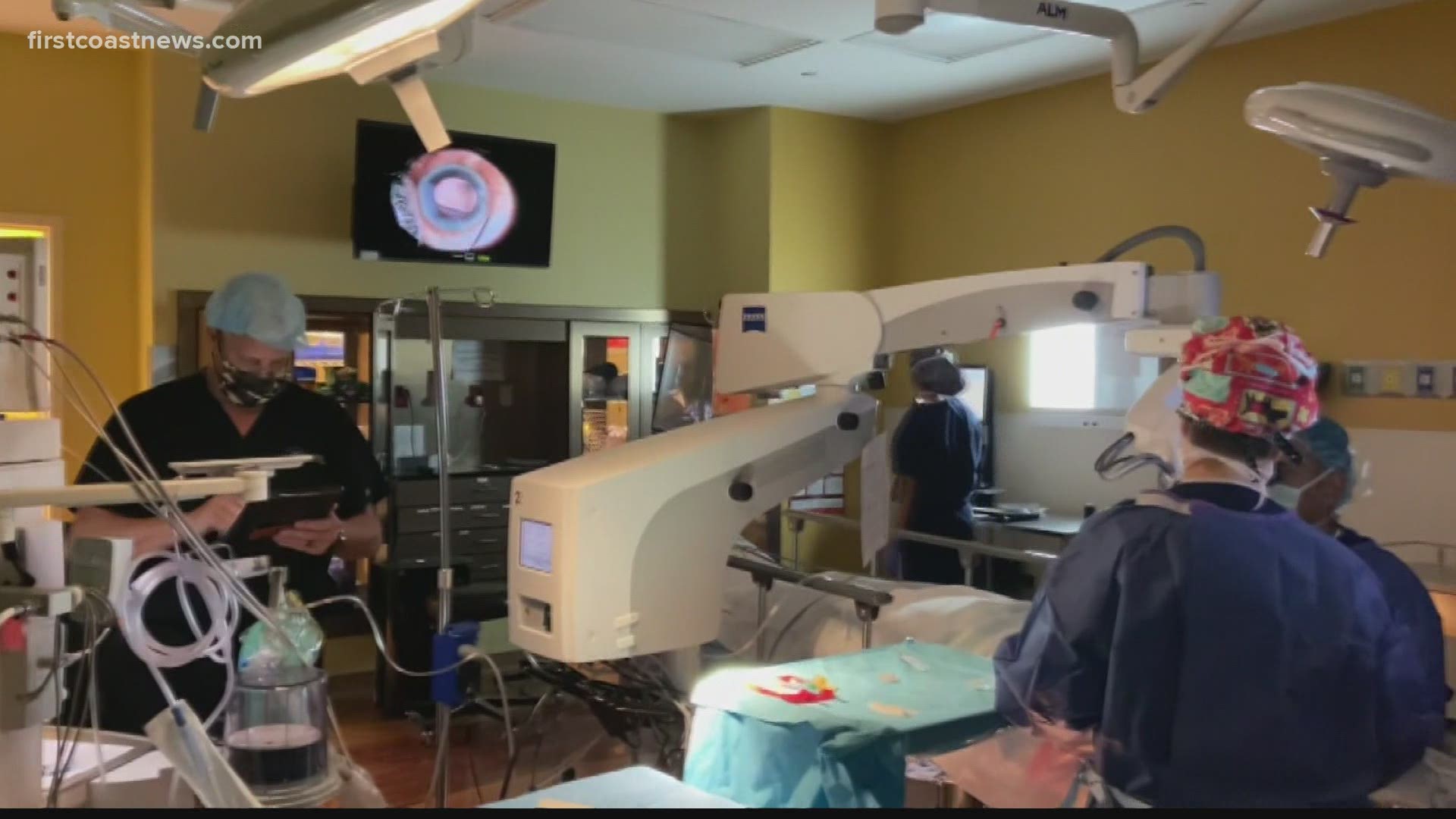 Jacksonville non-profit, eye center gives 20 free cataract surgeries to those in need