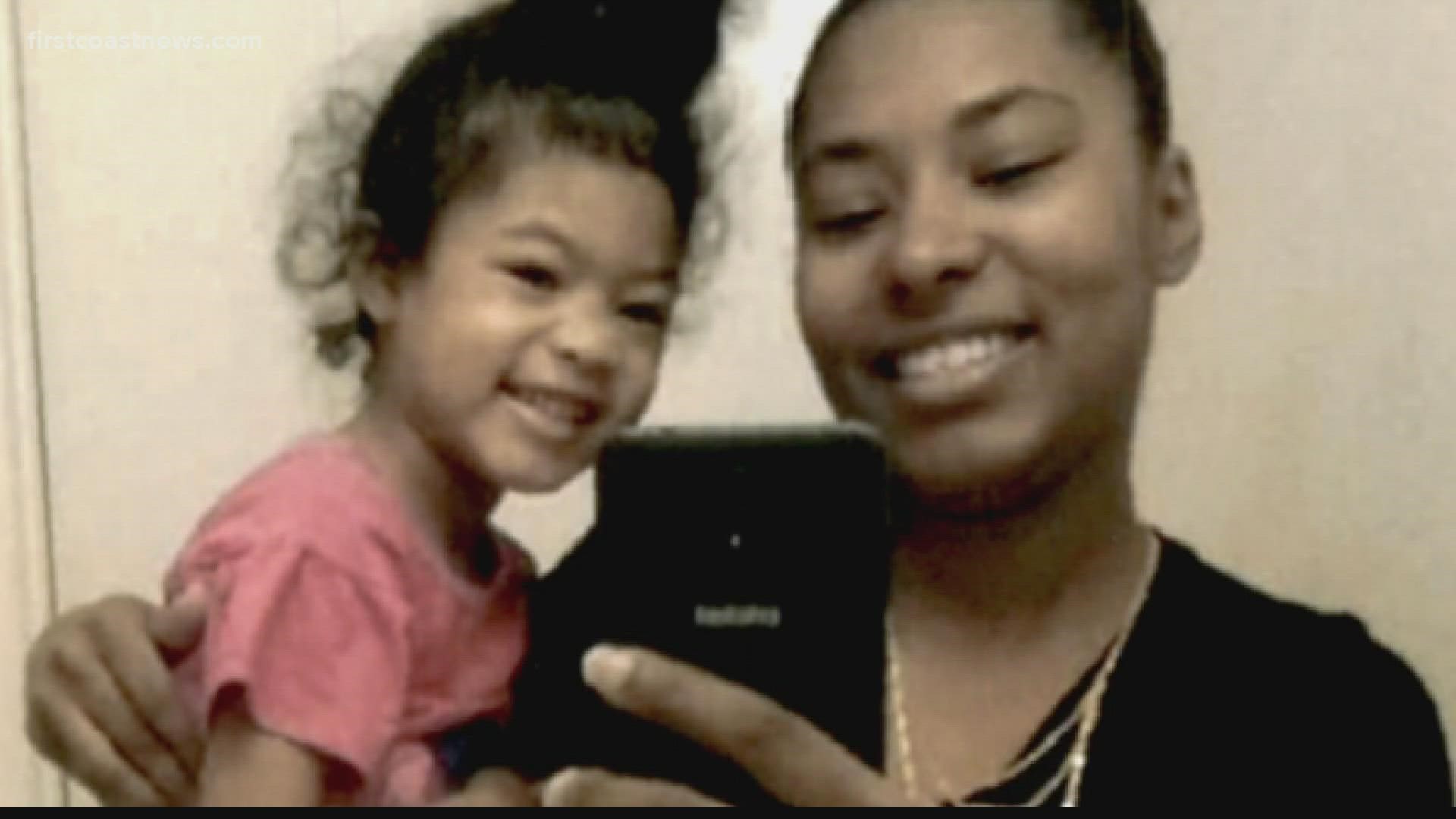 Family members of 5-year-old Vanity, who was killed in a high speed chase, say the little girl didn't live with her mom who is being charged.
