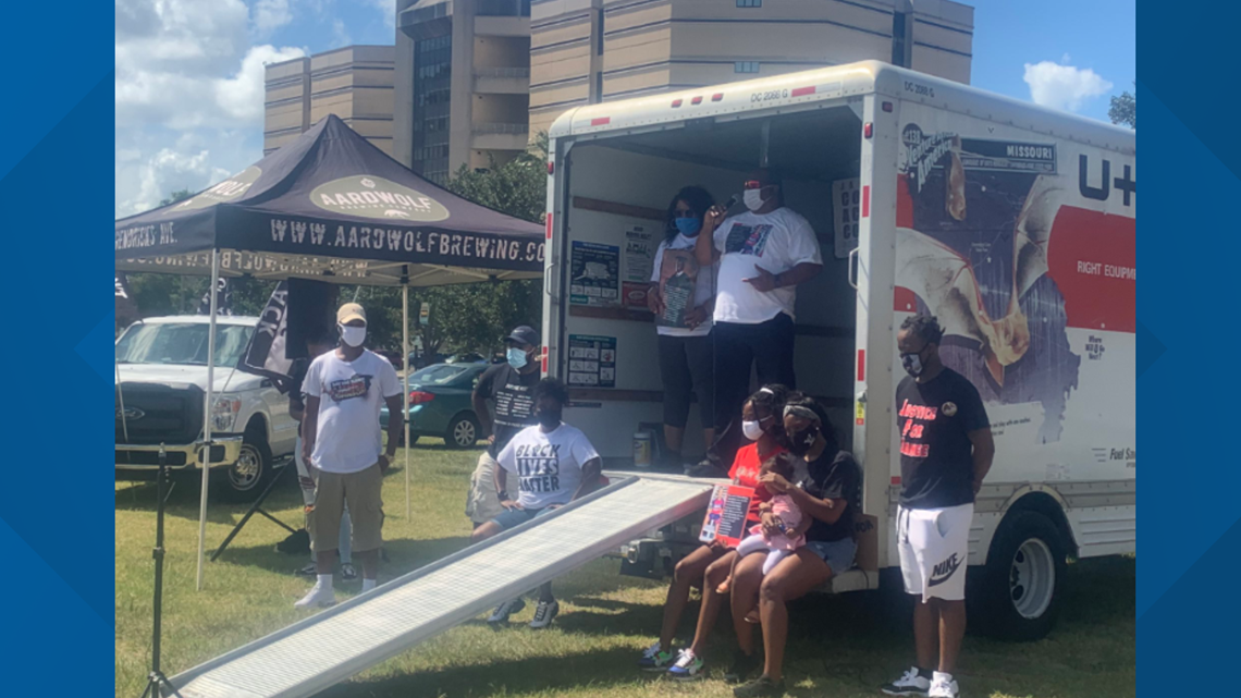 Jacksonville activists hold protest Downtown against 'justified' ruling