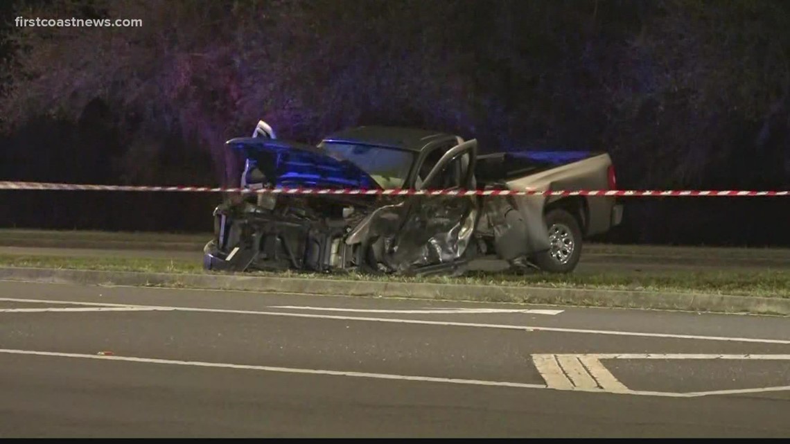 1 driver killed, 1 hurt in Northside crash - Vimarsana News