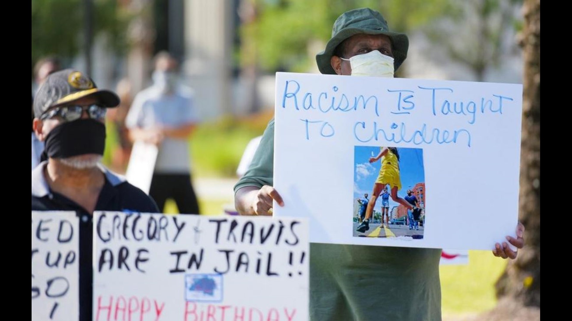 People protest in Florida the murder of Ahmaud Arbery | firstcoastnews.com