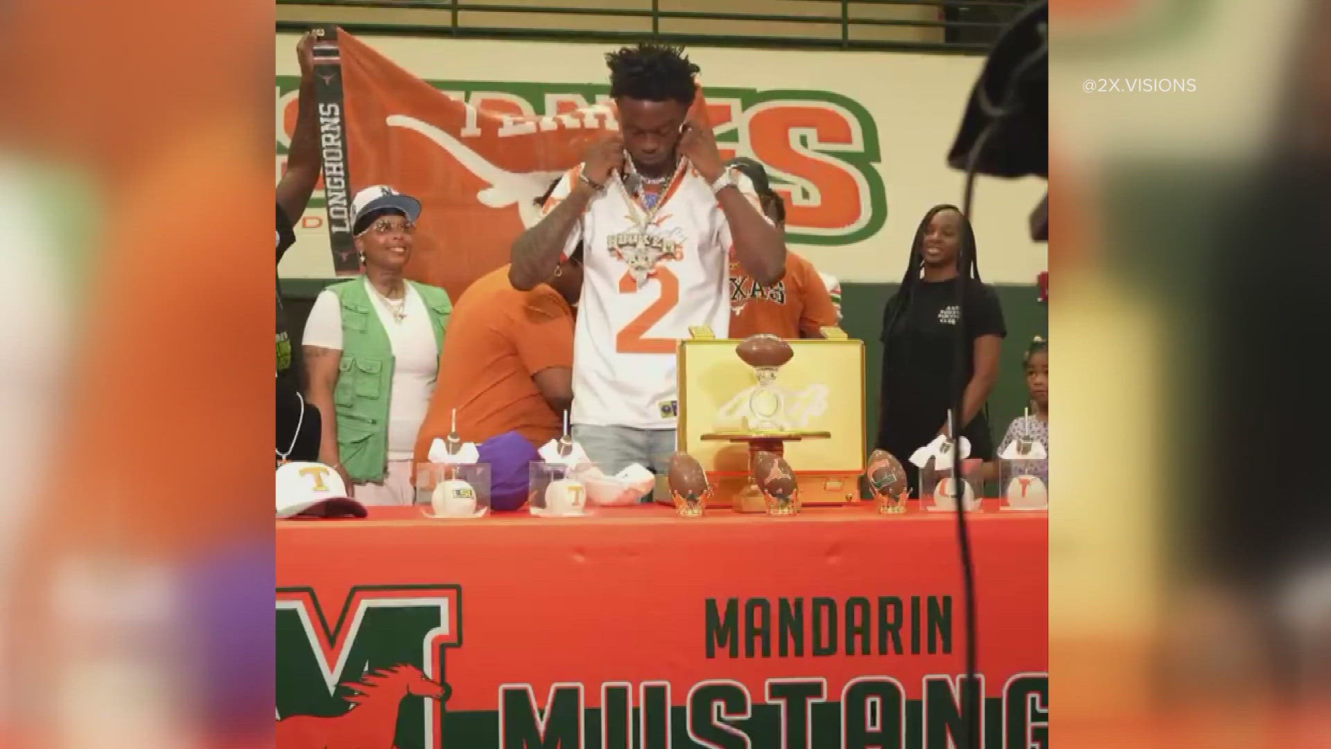 Ffrench, a five-star recruit, chose Texas over the University of Miami, Louisiana State University and the University of Tennessee Friday.