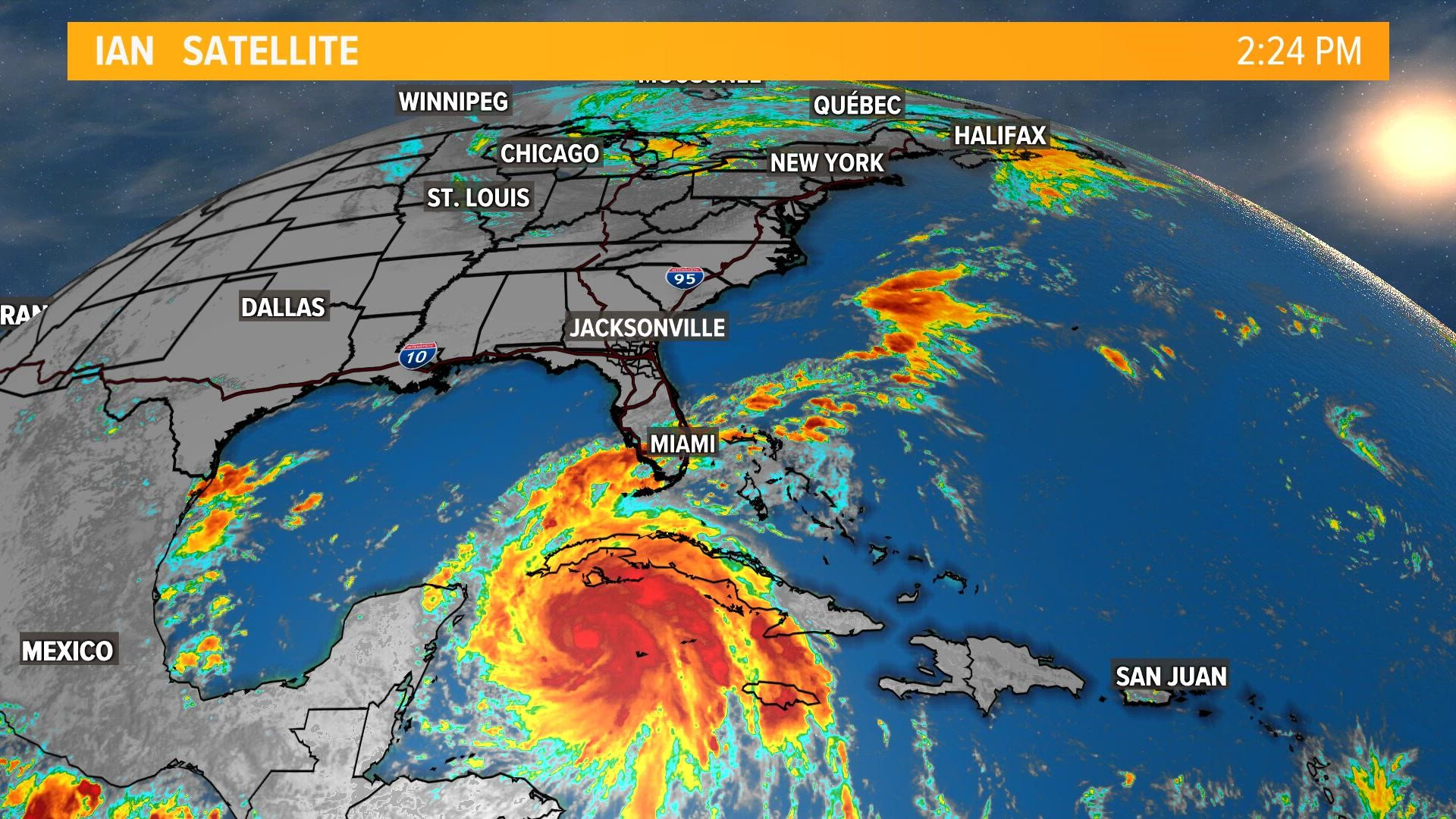 Satellite loop of Hurricane Ian