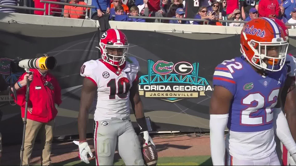 Gators, Dawgs pick up option in Jacksonville through 2025