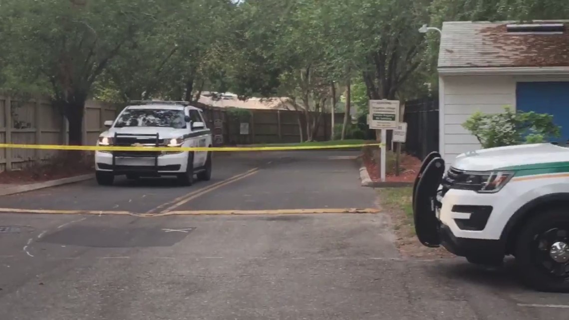 Clay County SWAT team serves search warrant