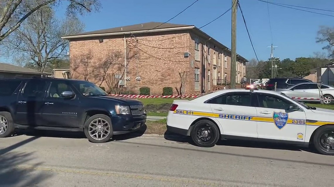 Suspect shot by JSO outside Jacksonville apartment complex - Vimarsana News