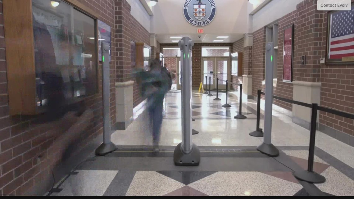 Metal detectors Duval County high schools