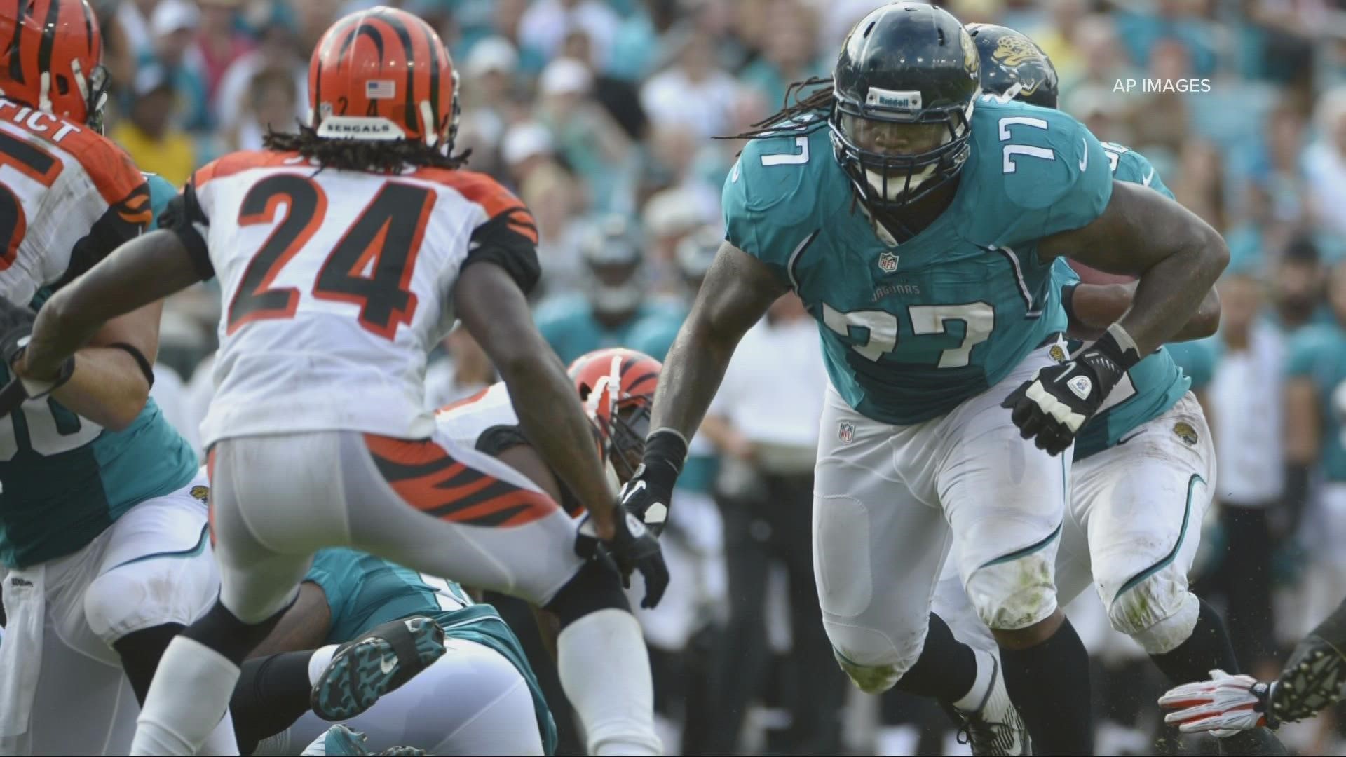 Former Jaguars guard Uche Nwaneri, who played for Jacksonville for seven seasons, died Friday, the team confirmed.