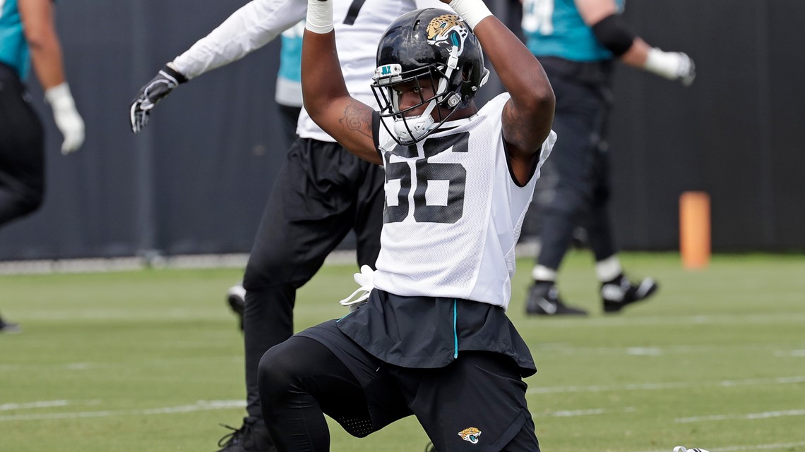 Jacksonville Jaguars LB Telvin Smith is stepping away from football