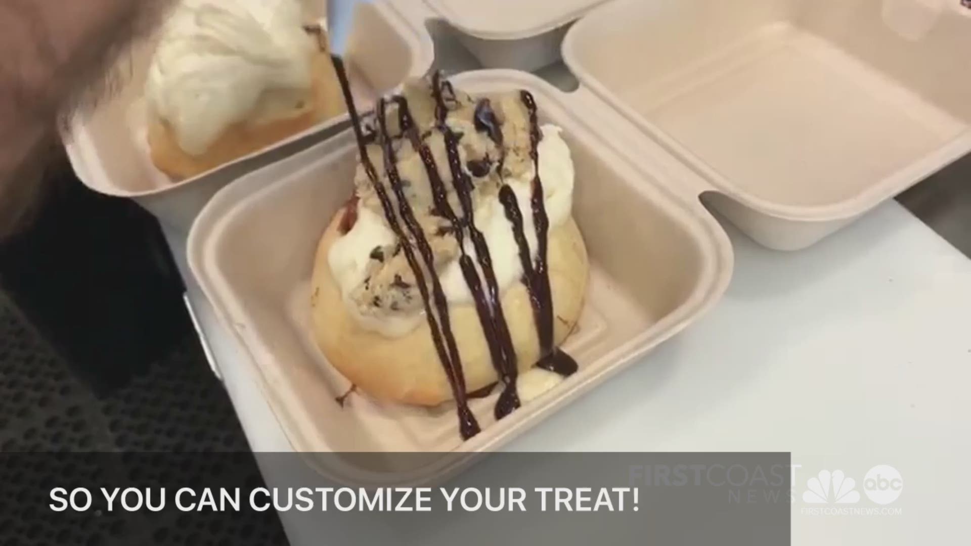 The bakery allows you to customize your cinnamon rolls with 17 frosting flavors and 20 toppings.