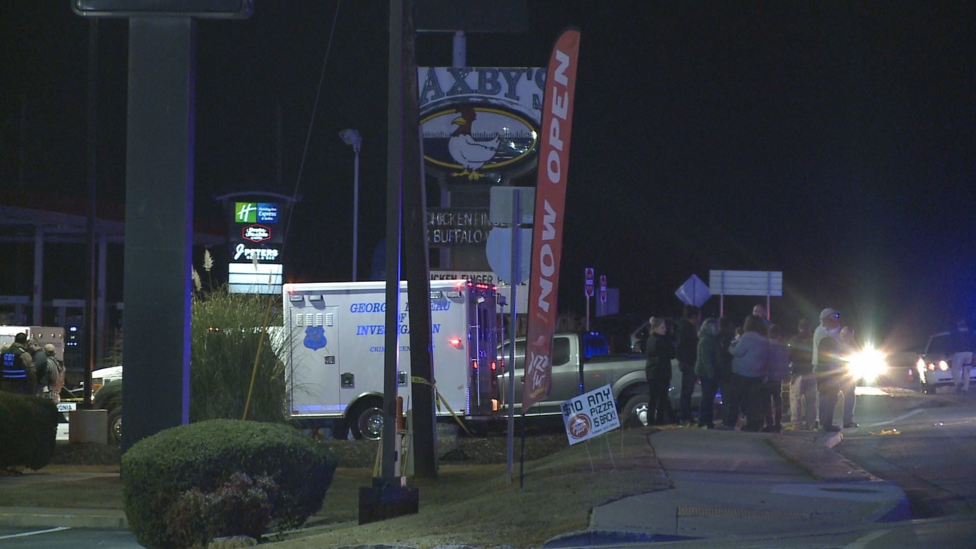 PHOTOS 2 Lavonia Police officers shot, injured