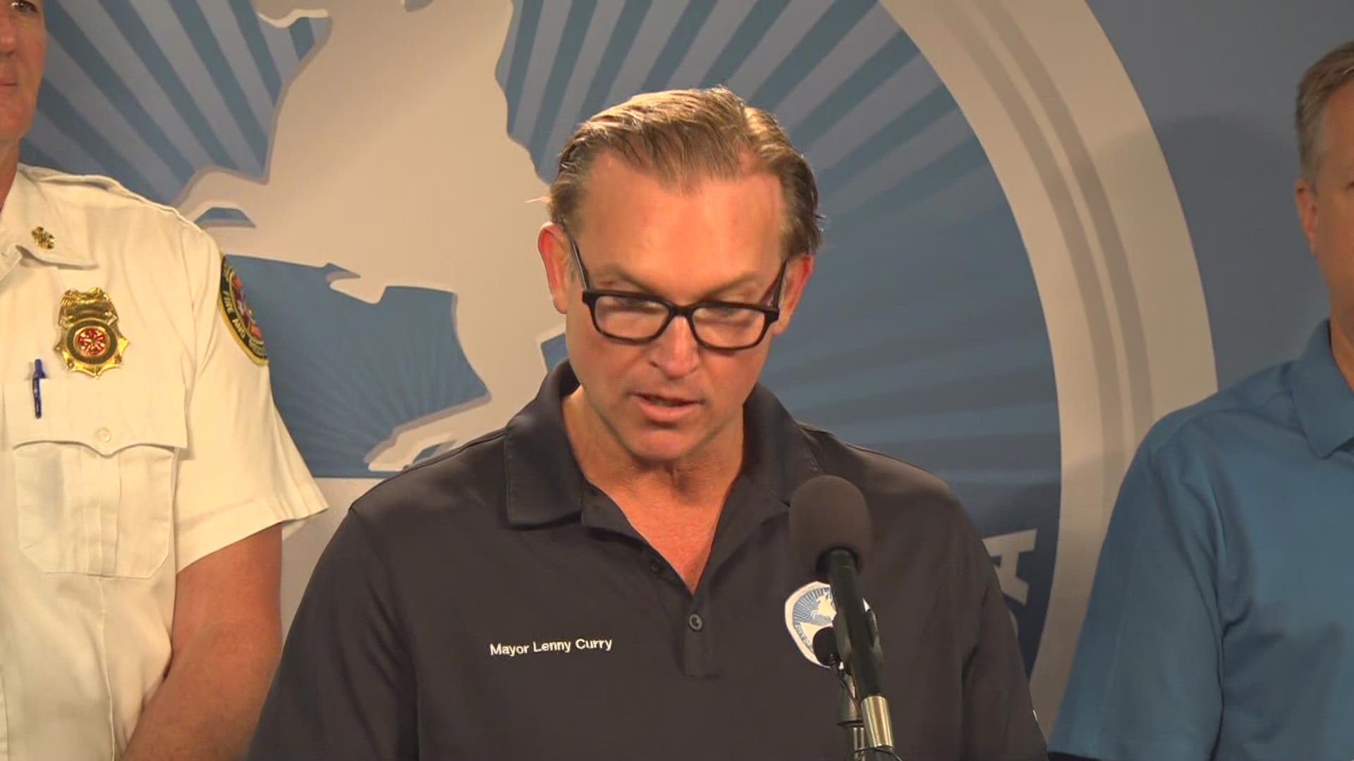 Jacksonville Mayor, Lenny Curry, held a news conference to provide the very latest on Hurricane Ian as it approaches Florida as a powerful Cat 4 storm.