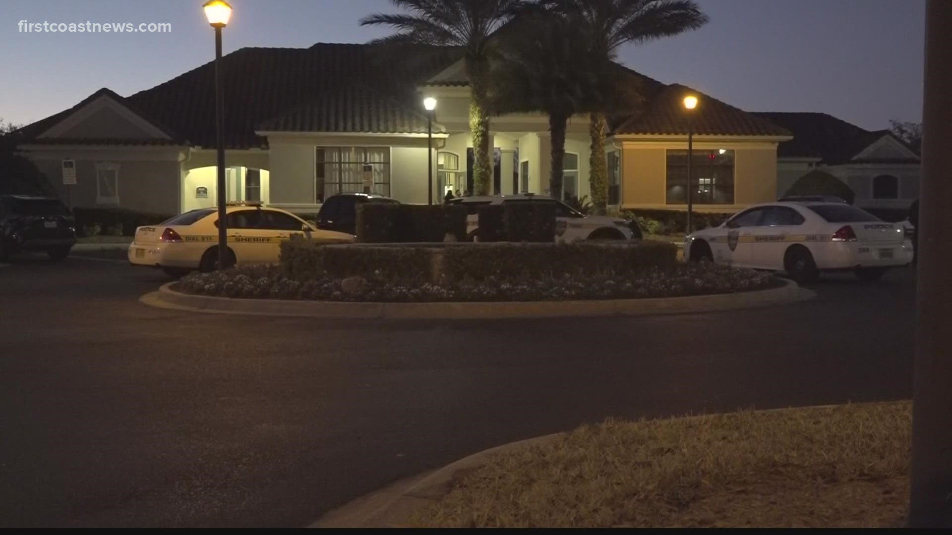Dozen car breakins at apartment complex near Jax airport