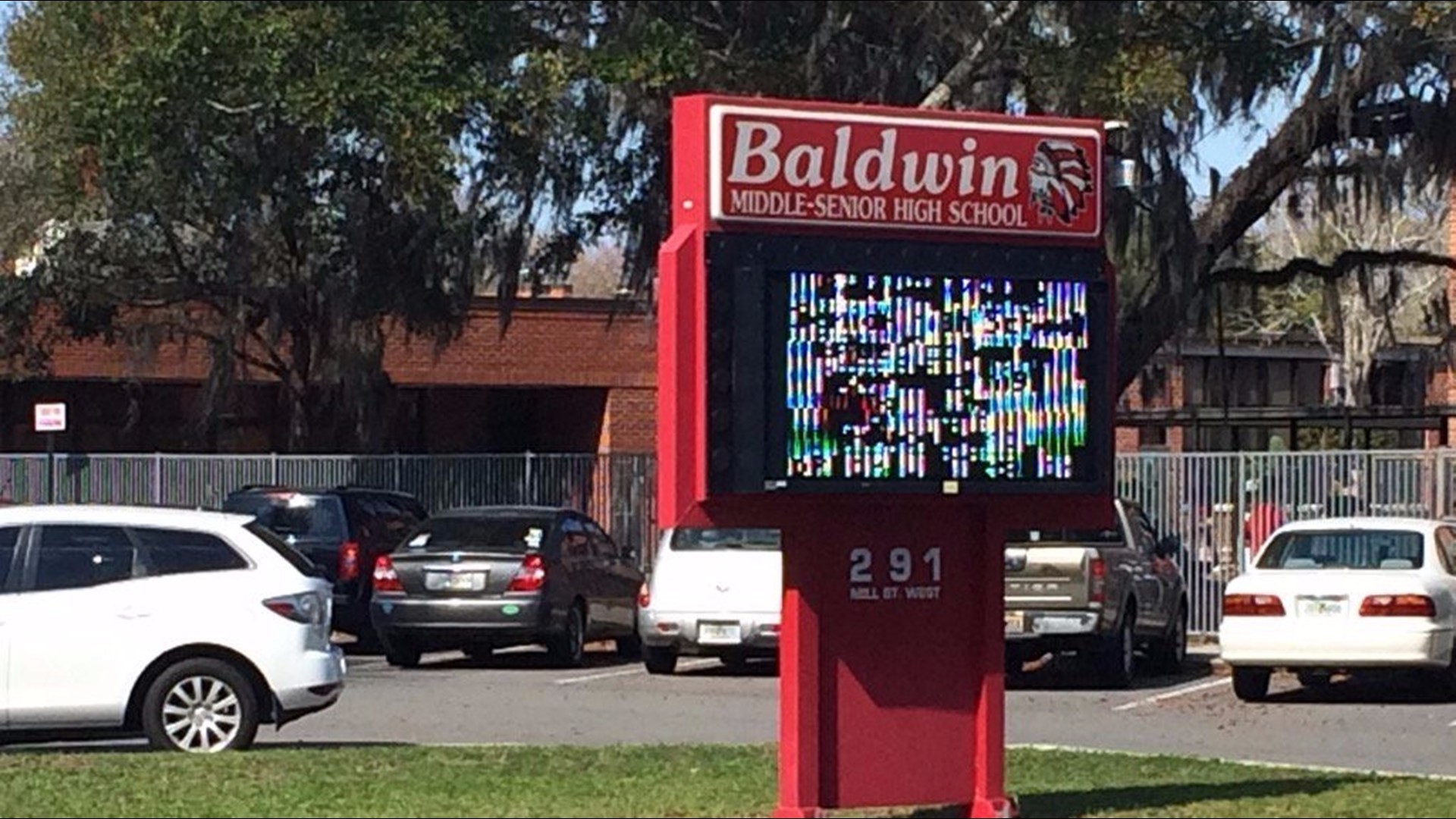 Students should not come to the school between Aug. 25 and Aug. 31. Instead, students should log in to their first period class through Microsoft Teams at 7:15 a.m.