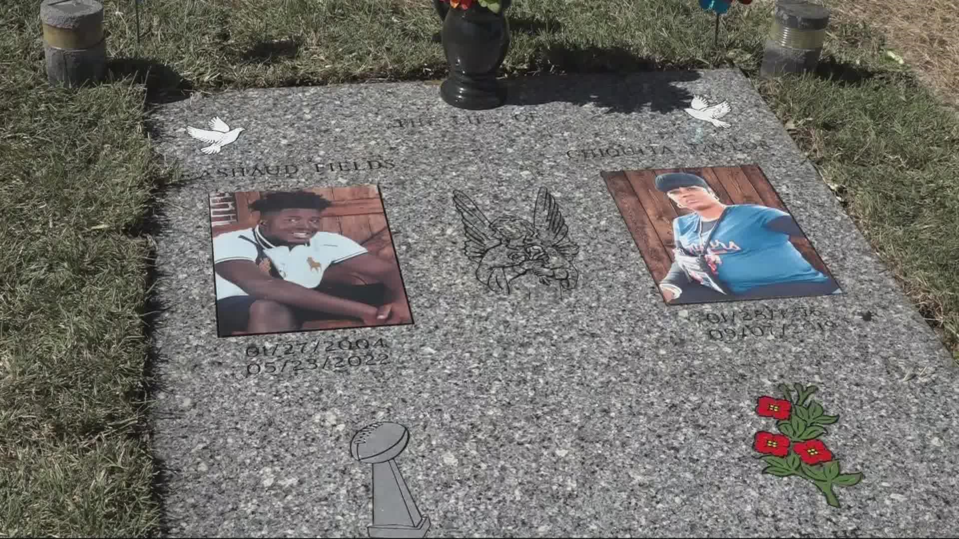 Family places headstone for Jacksonville teen killed