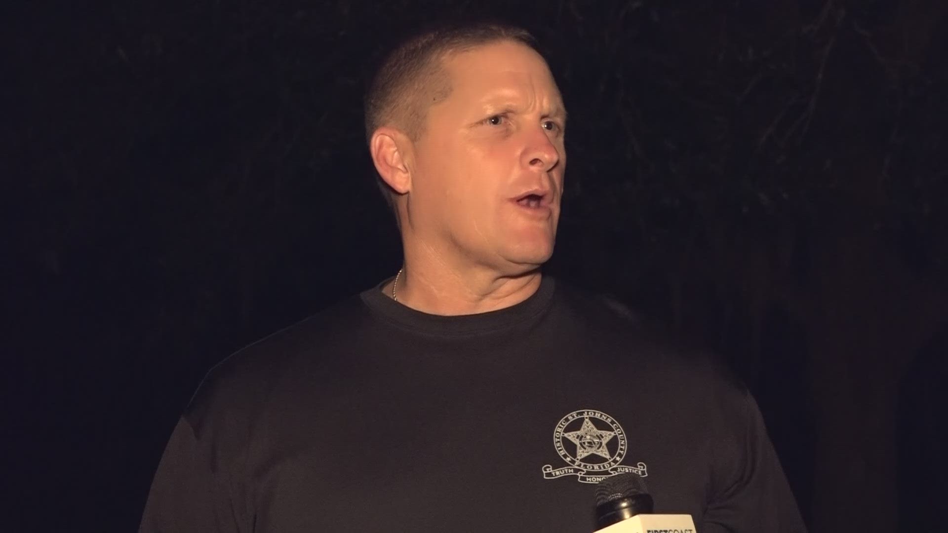 Rob Hardwick speaks at First Coast Sleep Out Challenge