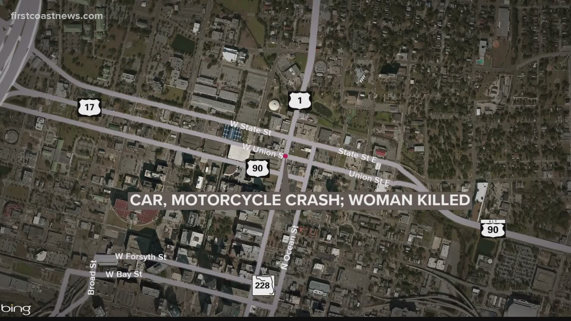 1 dead, 2 injured after crash involving motorcycle, sedan in Downtown Jacksonville