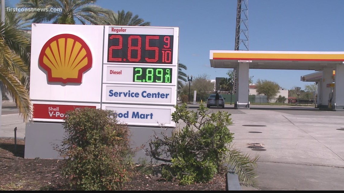 Jacksonville gas tax increase passes city council