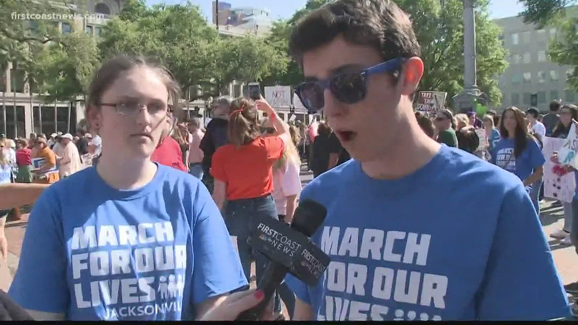Nearly 1,000 people showed up to show their support for the March for Our Lives rally.