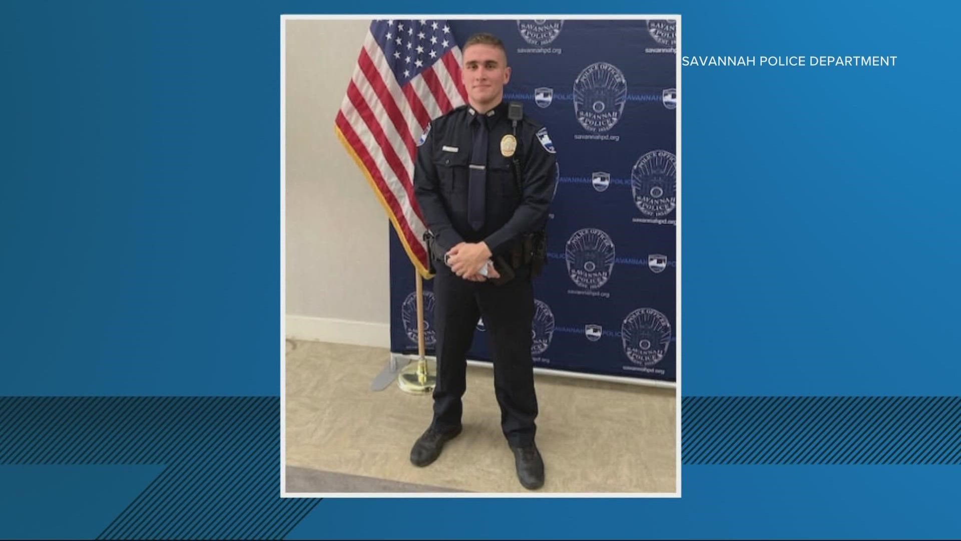 A former Savannah police officer was arrested in Clay County and charged with grand theft on New Year's Day, according to deputies and WSAV.