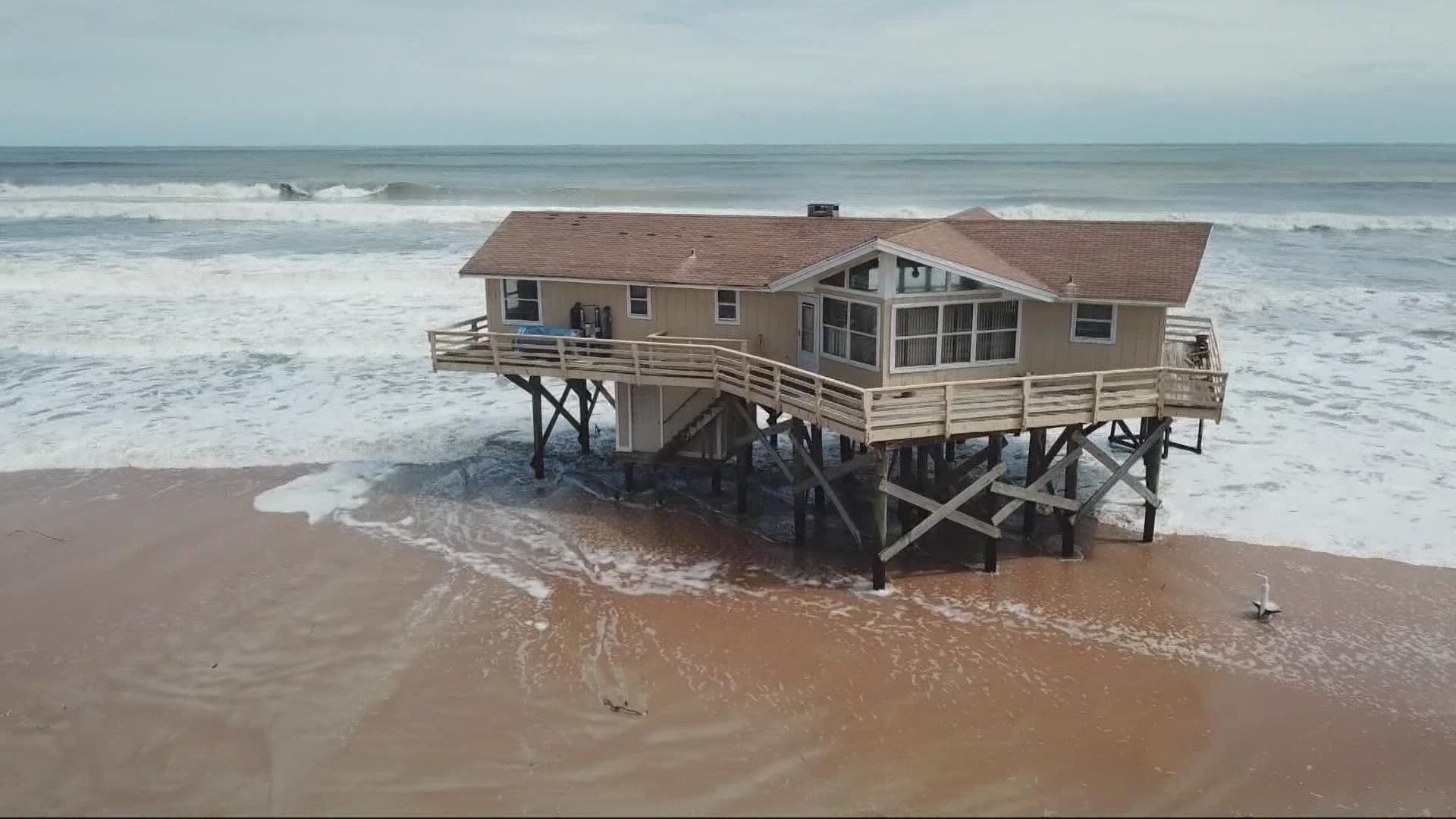 Ian strips away any semblance of beach, leaving Summer Haven homes fully engulfed in waves.