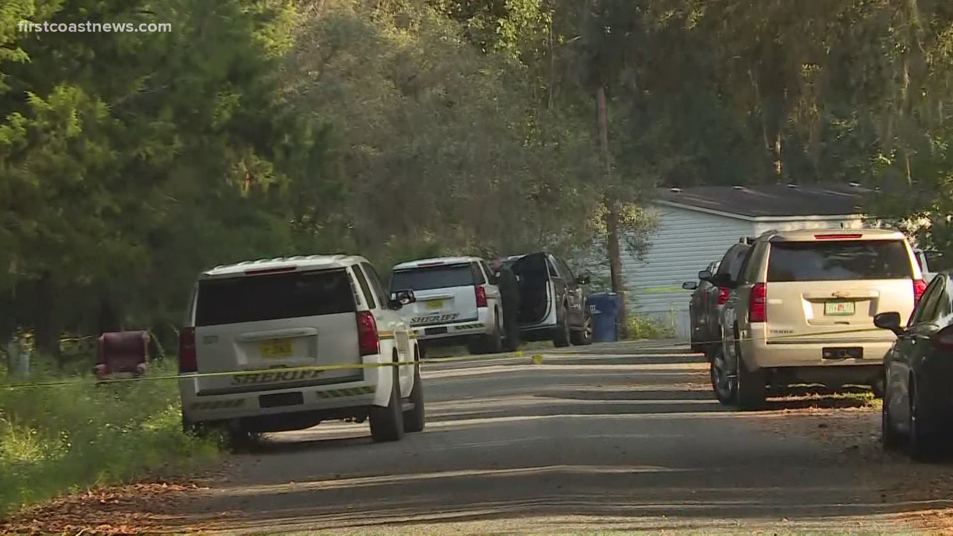 The Nassau County Sheriff's Office said a man armed with a knife was threatening to harm another man inside a home on Nassau Oaks Drive around noon Friday.