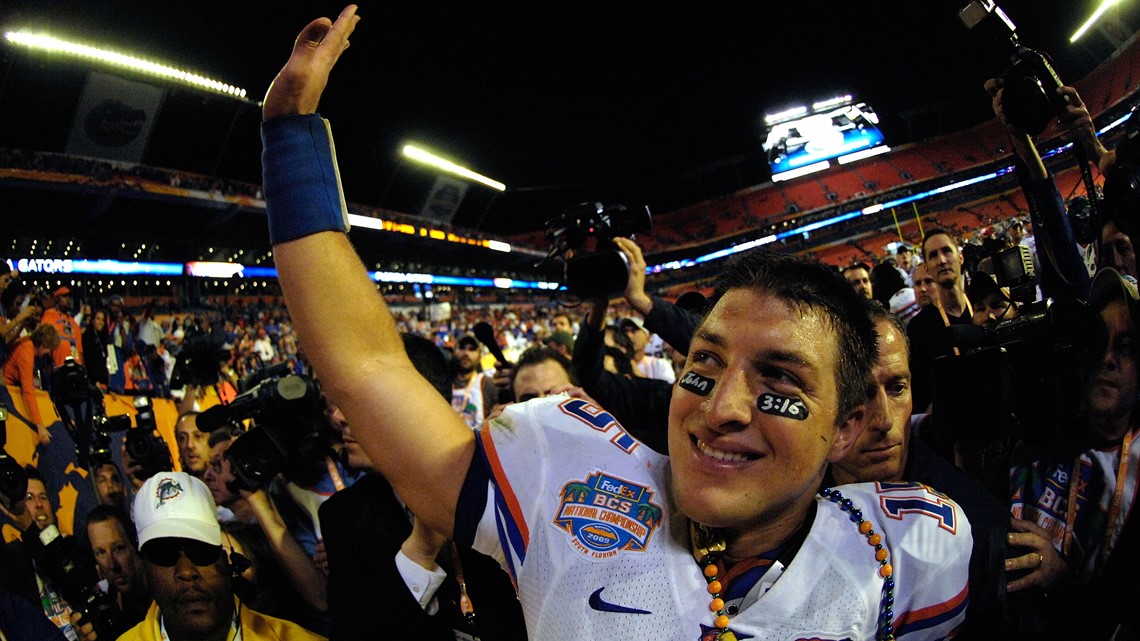 Tim Tebow to be inducted into University of Florida's 'Ring of Honor'