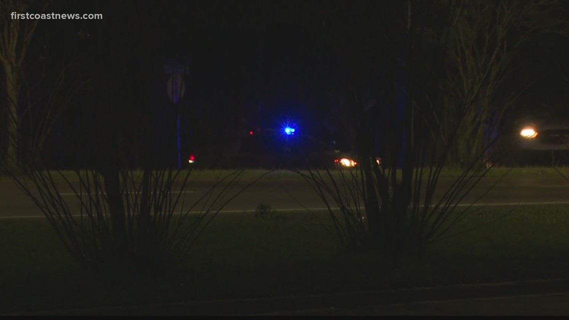 1 dead in crash on Southside Blvd. - Vimarsana News