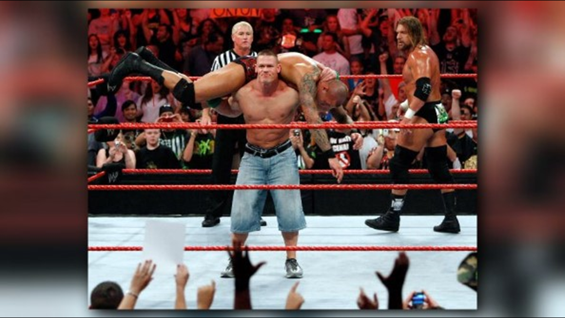 WWE's Monday Night RAW returns to Jacksonville