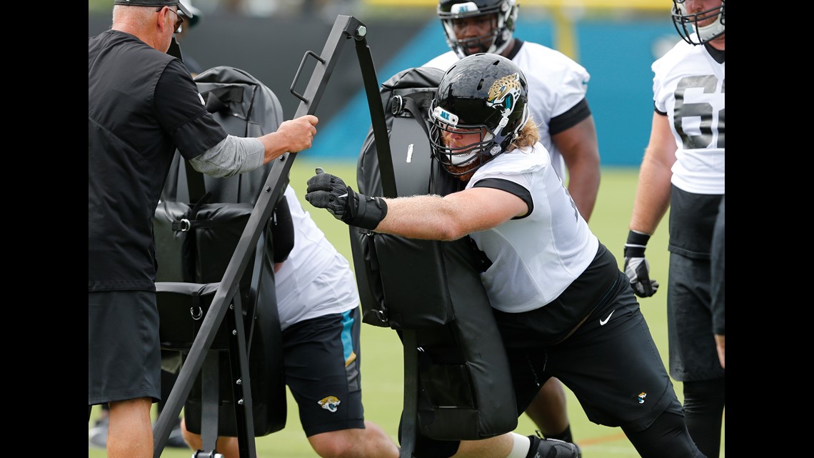 Jaguars safety Tashaun Gipson on rookie Ronnie Harrison: 'All he does is  make plays'