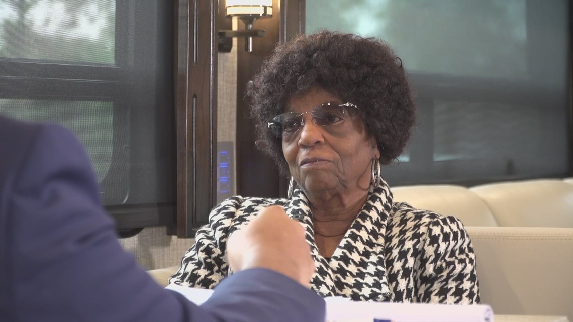 Jacksonville widow says husband's funeral went to Edgewood church - Vimarsana News