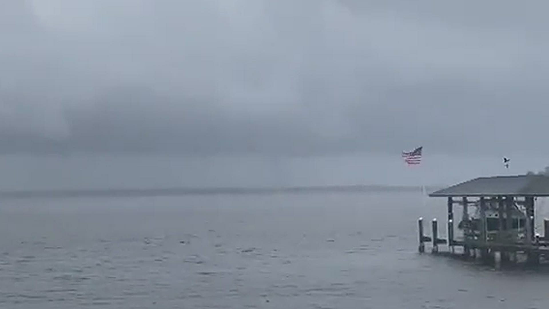 Dr. Eddy Gutierrez sent in this video of a water spout in the St. Johns River. He said he took it between Avondale and Ortega.
Credit: Eddy Gutierrez