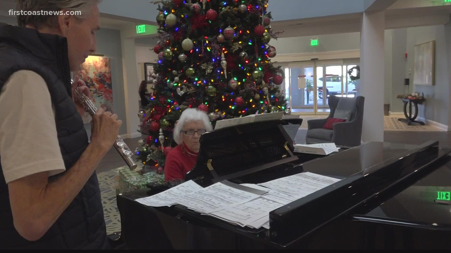 98 year old Alma Glasser will hold a concert for residents of her senior living facility on Christmas.